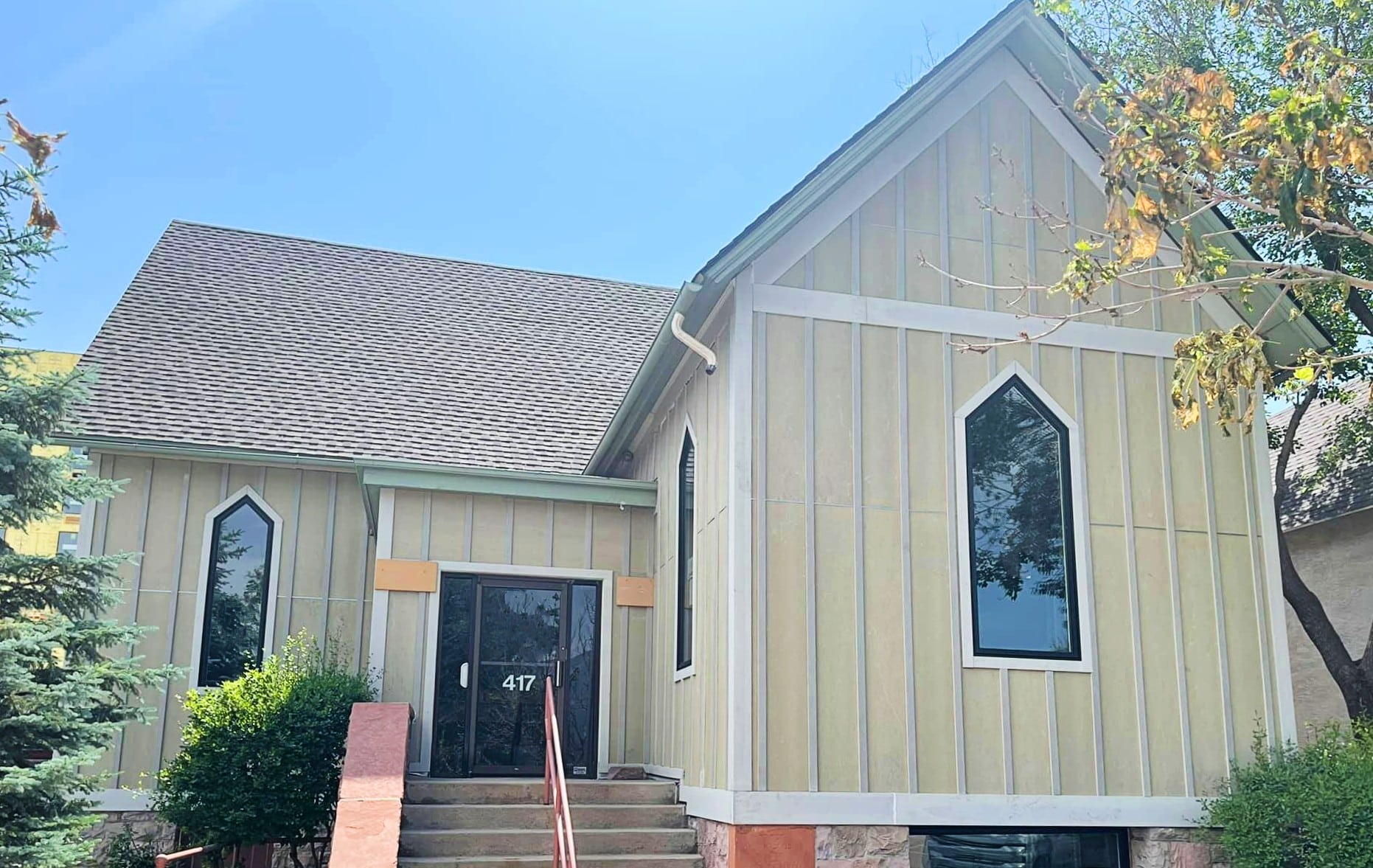 Custom Built Hardie Board Siding -Commercial- Footprint Home Experts proudly serves Colorado Springs, Monument, Castlerock, Denver, Peyton, and Black Forrest.